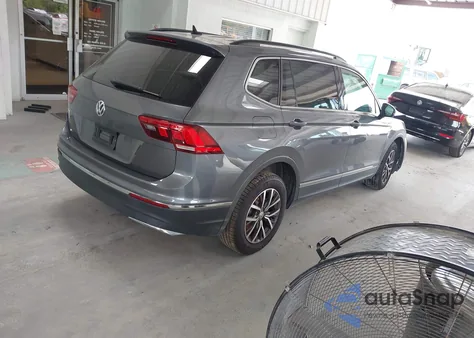 2020 Volkswagen Tiguan 2.0T Se/2.0T Se R-Line Black/2.0T Sel from USA, damaged, VIN 3VV3B7AX2LM044743